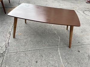 Modern coffee table 38x21x17" tall