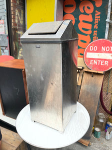 Stainless Rubbermaid Trashcan