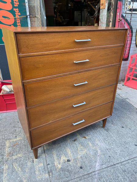 Ramsuer Furn. Co. Well Made Mid Century Modern Tall Boy Chest of Drawers