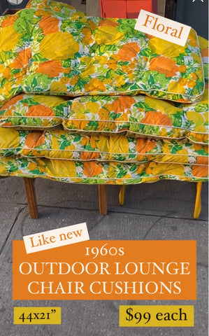 Outdoor Retro Floral Lounge Chair And Extra Cushions