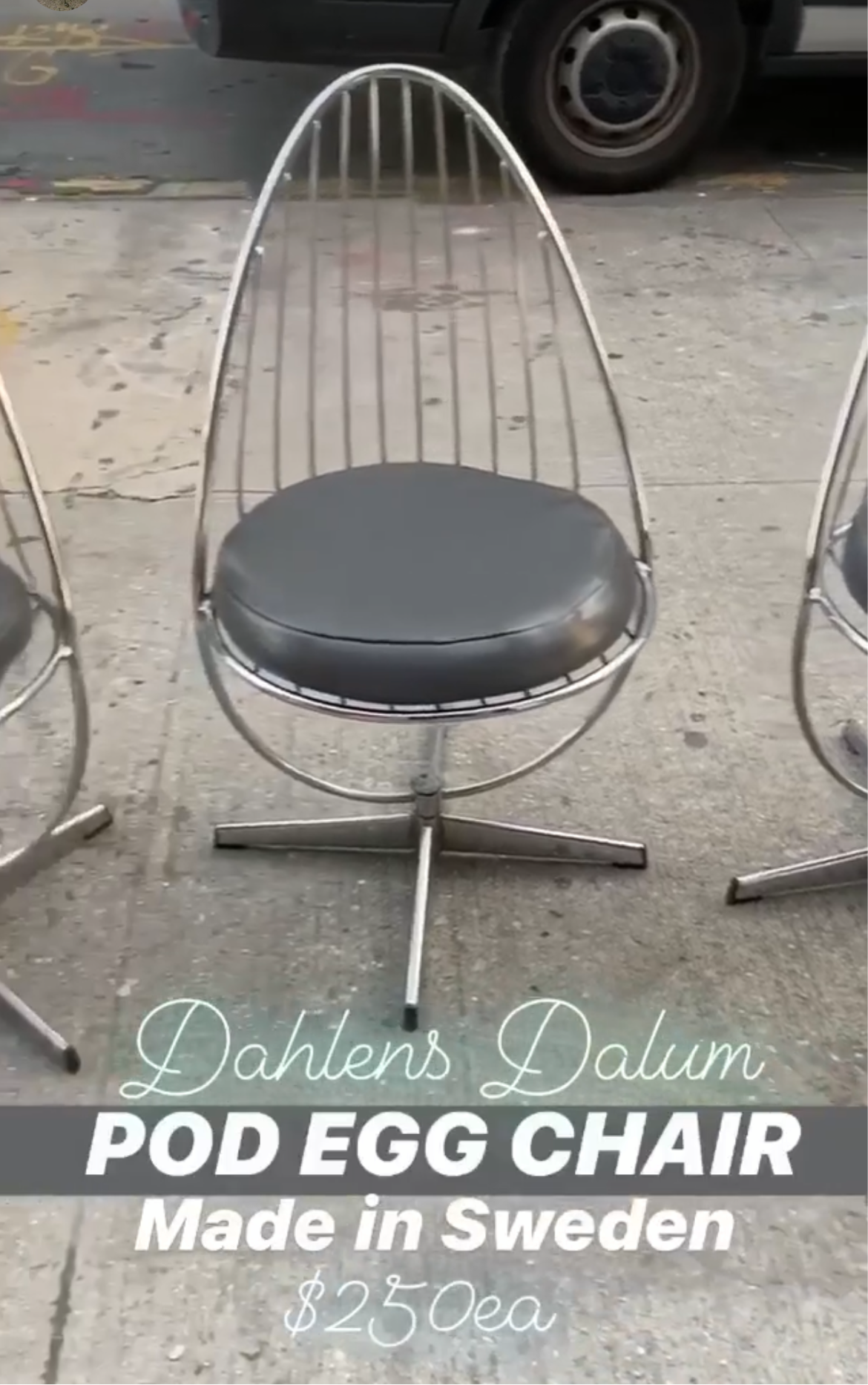 Dahlens Dalum Egg Pod Chrome Grey Chair