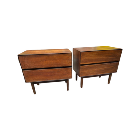 Pair of Stanley Furniture Walnut and Rosewood Nightside Tables