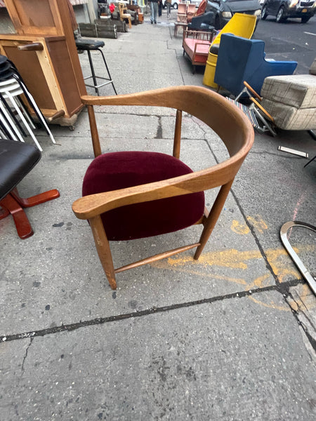 Mid Century Modern Danish Hans Wagner Style Round Chair
