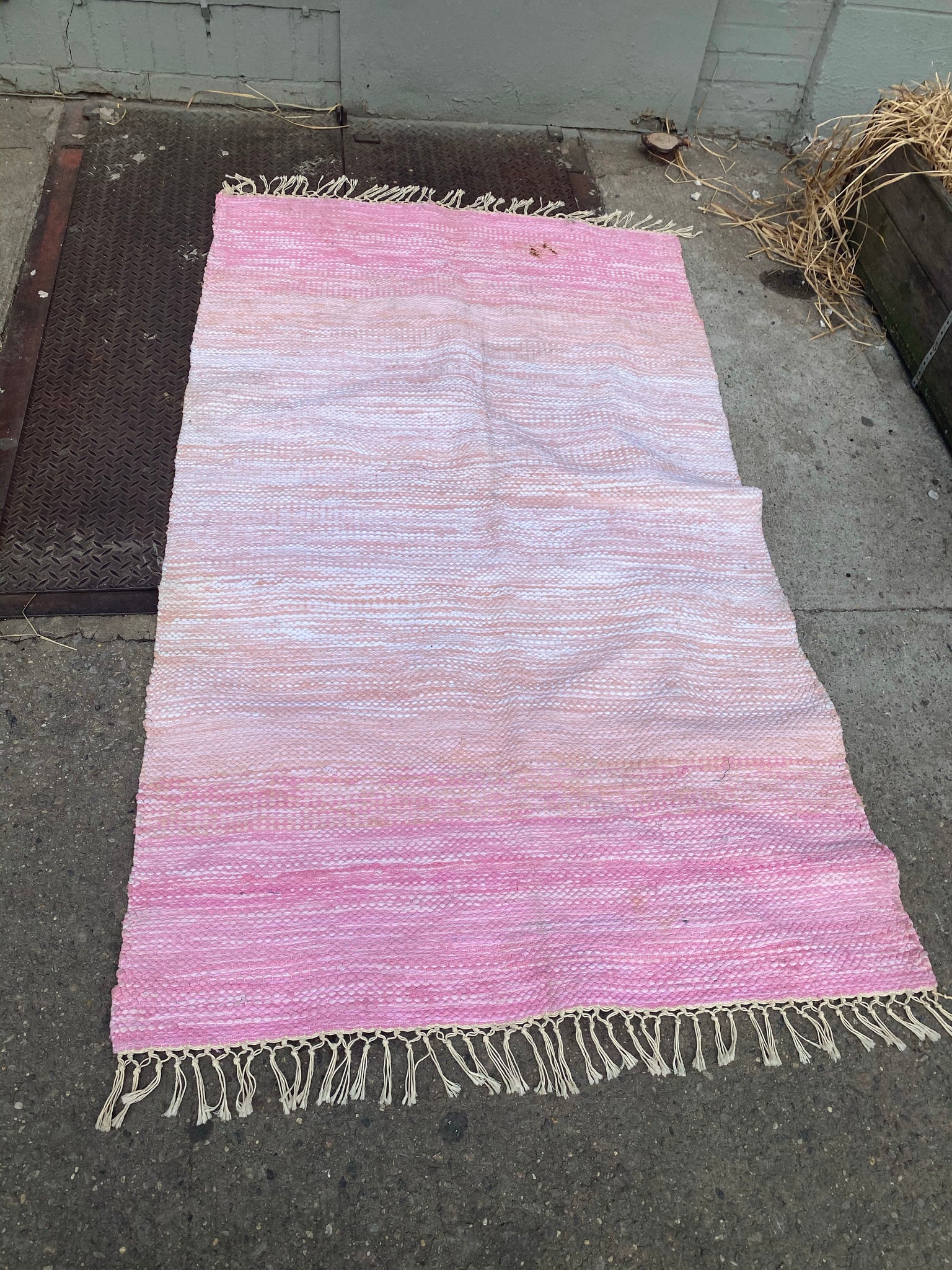 Pink Ombré Turkish Cotton Rug - 4x6’